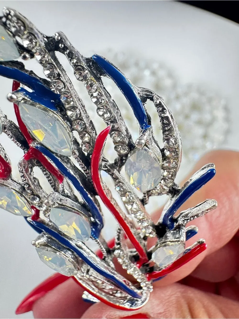 Red & Navy Crystal Leaf Brooch – Women Jewelry Brooches